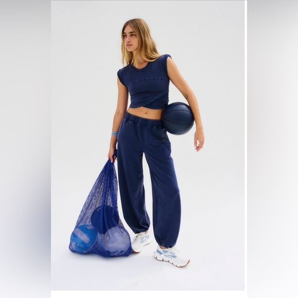 NWT Free People hotshot crossover SET size Large  midnight NAVY - Picture 4 of 5